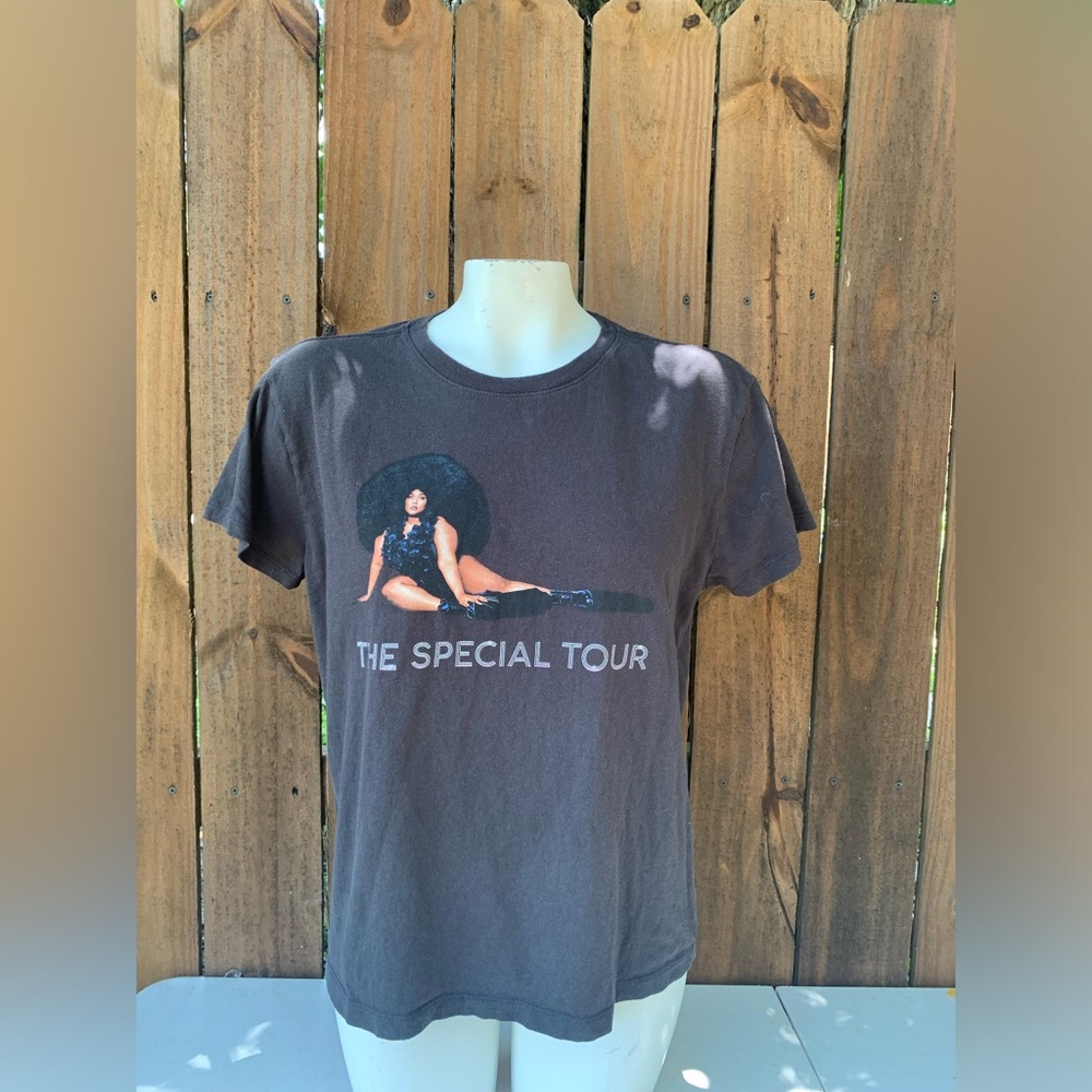 Lizzo "The Special Tour" T-shirt size Medium.